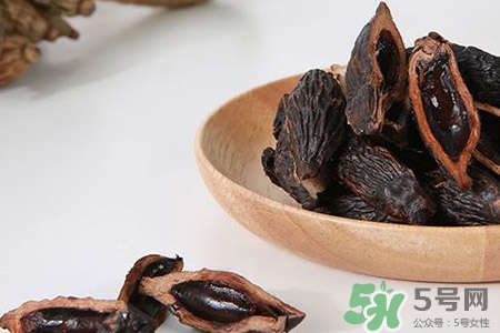 檳榔的營養(yǎng)價值 檳榔的功效與作用 檳榔的營養(yǎng)價值 檳榔的功效與作用