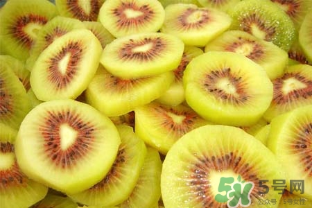 獼猴桃是低糖水果嗎？獼猴桃含糖量高嗎？