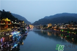 4月份去長沙穿什么？四月份去長沙穿什么衣服？