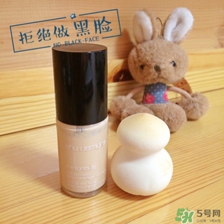 植村秀小燈泡584和784哪個白？植村秀小燈泡584和784對比