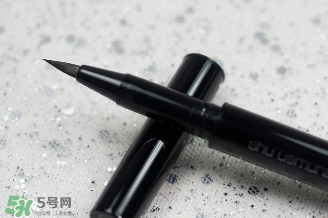 植村秀眼線液怎么安裝？植村秀眼線液安裝方法