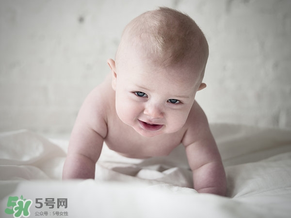 寶寶大便有粘液 寶寶大便有粘液怎么回事 寶寶大便有粘液 寶寶大便有粘液怎么回事