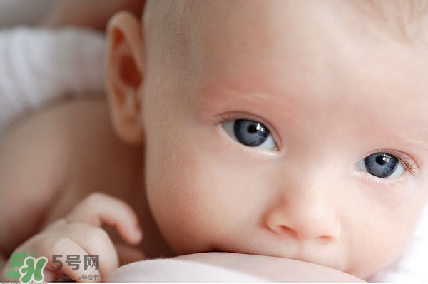 怎么斷奶科學(xué)合理 斷奶方法注意事項 怎么斷奶科學(xué)合理 斷奶方法注意事項