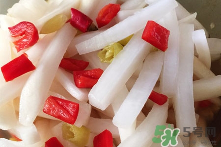 酸蘿卜可以天天吃嗎？酸蘿卜吃多了好嗎？