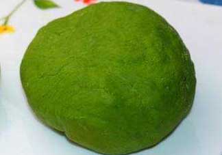 菠菜汁和面怎么取汁？菠菜汁和面的做法