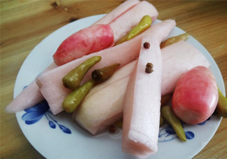 酸蘿卜可以天天吃嗎？酸蘿卜吃多了好嗎？