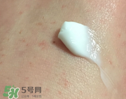 薇諾娜適合什么皮膚？薇諾娜適合敏感肌嗎？