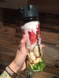 摩飛榨汁機和my juice哪個好？摩飛榨汁機和my juice對比