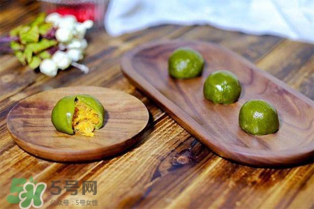 青團(tuán)可以蒸著吃嗎？青團(tuán)蒸著吃好嗎？