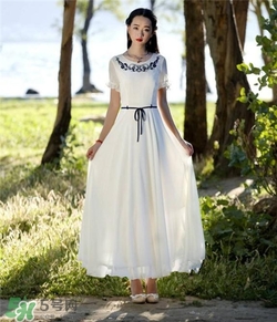 4月份去桂林穿什么？四月份去桂林穿什么衣服？