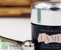 眼部有脂肪?？梢杂醚鬯獑幔垦鄄坑兄玖Ｓ檬裁囱鬯?？