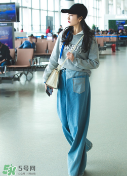 衛(wèi)衣可以配闊腿褲嗎？衛(wèi)衣配闊腿褲好看嗎？