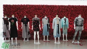 asics tiger美女與野獸合作款有哪些？asics美女與野獸多少錢？