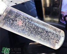 dior迪奧雪晶靈精華水好用嗎?迪奧雪精靈精華液怎么樣? dior迪奧雪晶靈精華水好用嗎?迪奧雪精靈精華液怎么樣?