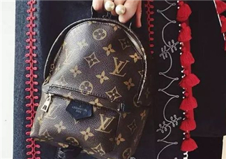 lv雙肩包怎么看真假？lv雙肩包真假辨別