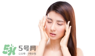 經期頭痛惡心是怎么回事？經期頭痛的治療方法