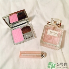 dior迪奧是哪個國家的牌子?迪奧屬于什么檔次? dior迪奧是哪個國家的牌子?迪奧屬于什么檔次?