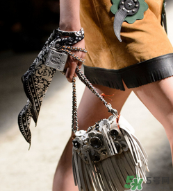 coach2017春夏走秀款包包 蔻馳2017春夏系列新品包包推薦 coach2017春夏走秀款包包 蔻馳2017春夏系列新品包包推薦