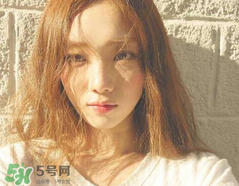 李圣經(jīng)同款美瞳 李圣經(jīng)美瞳什么牌子？