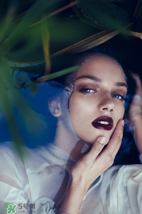 春天臉干怎么補水 春天補水護膚品推薦 春天臉干怎么補水 春天補水護膚品推薦