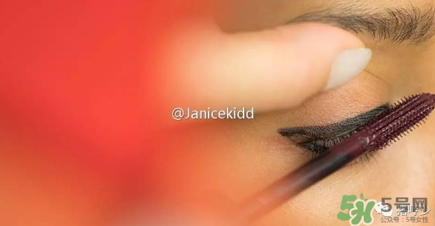 cl睫毛膏怎么樣？christian louboutin蘿卜丁睫毛膏哪里買？