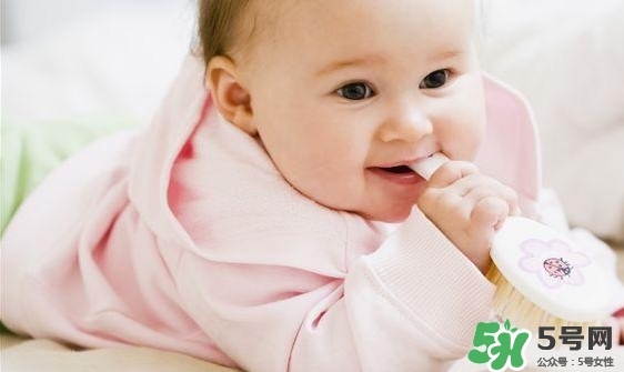 寶寶咳嗽可以吃雞蛋嗎？寶寶咳嗽老不好怎么辦？