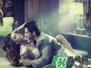 女人下面松男人什么感覺？女人下面松弛了用什么藥？