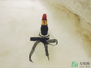 蘿卜丁口紅怎么打開？蘿卜丁口紅打開方法