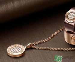 寶格麗項鏈?zhǔn)鞘裁床馁|(zhì)？寶格麗bvlgari項鏈?zhǔn)倾y的嗎？