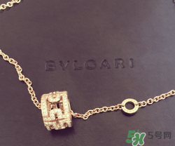 寶格麗項鏈?zhǔn)鞘裁床馁|(zhì)？寶格麗bvlgari項鏈?zhǔn)倾y的嗎？