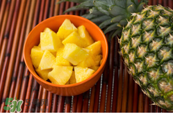 草莓和菠蘿可以一起吃嗎？草莓和菠蘿能一起吃嗎？