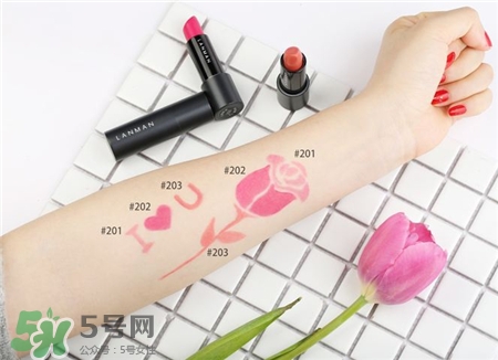 lanman爛熳口紅多少錢(qián)?lanman爛熳口紅價(jià)格 lanman爛熳口紅多少錢(qián)?lanman爛熳口紅價(jià)格