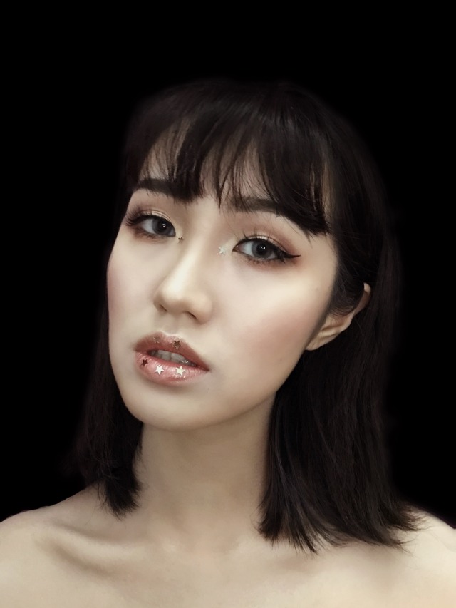 ysl明彩筆怎么用?圣羅蘭明彩筆使用方法 ysl明彩筆怎么用?圣羅蘭明彩筆使用方法