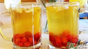 草莓吃完喝啤酒會中毒嗎？吃草莓后喝啤酒會不會中毒