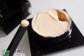 serge lutens鹵蛋粉底霜多少錢？蘆丹氏粉底霜專柜價(jià)格