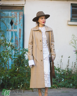 春天穿連衣裙搭配什么外套？連衣裙搭配什么外套好看？