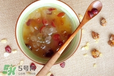 哺乳期能吃桃膠嗎？產(chǎn)后可以吃桃膠嗎？