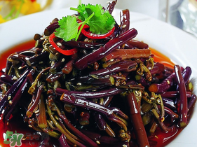 蕨菜要焯水嗎？蕨菜怎么焯水？