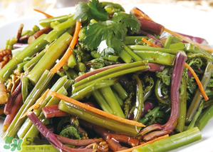 蕨菜什么人不能吃？哪些人不能吃蕨菜？