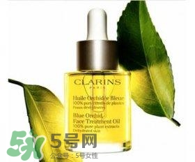 嬌韻詩(shī)天然調(diào)和身體護(hù)理油怎么用 嬌韻詩(shī)天然調(diào)和護(hù)理油使用方式 嬌韻詩(shī)天然調(diào)和身體護(hù)理油怎么用 嬌韻詩(shī)天然調(diào)和護(hù)理油使用方式