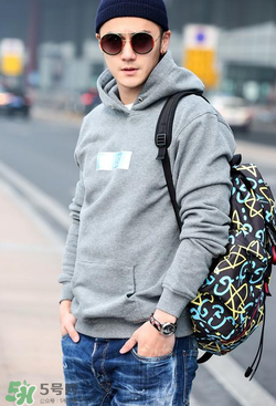 蔣勁夫巴塞爾表展手表什么牌子？蔣勁夫同款手表哪個(gè)品牌？