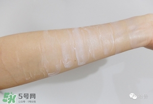 化學(xué)防曬需要卸妝嗎 化學(xué)防曬霜要卸妝嗎 化學(xué)防曬需要卸妝嗎 化學(xué)防曬霜要卸妝嗎