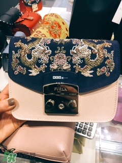 furla芙拉和mk哪個好？芙拉和mk包包哪個檔次高？