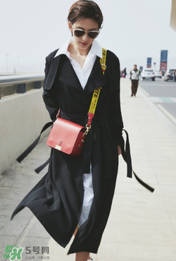 off white條紋包正品多少錢？off white包包專柜價格