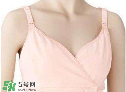 如何治療乳房濕疹？治療乳房濕疹吃什么好