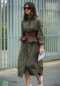 軍裝風(fēng)外套怎么搭配？軍裝風(fēng)衣服怎么搭配好看？