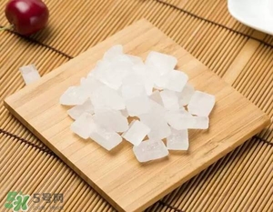 不適合寶寶的輔食有哪些 不合適的輔食有哪些 不適合寶寶的輔食有哪些 不合適的輔食有哪些