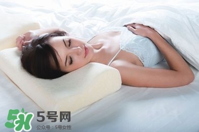 懷孕兩個(gè)月肚子痛怎么回事？懷孕兩個(gè)月肚子有點(diǎn)隱隱作痛