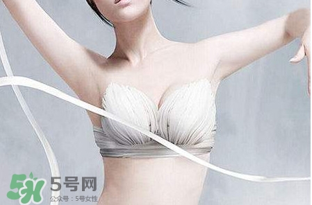 怎么樣能把乳房變大？怎么樣才能讓乳房大一些