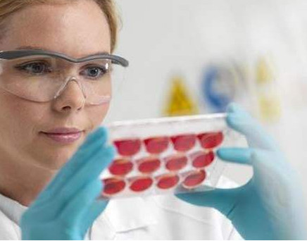 尿毒癥是怎么引起的？尿毒癥是怎樣引起的